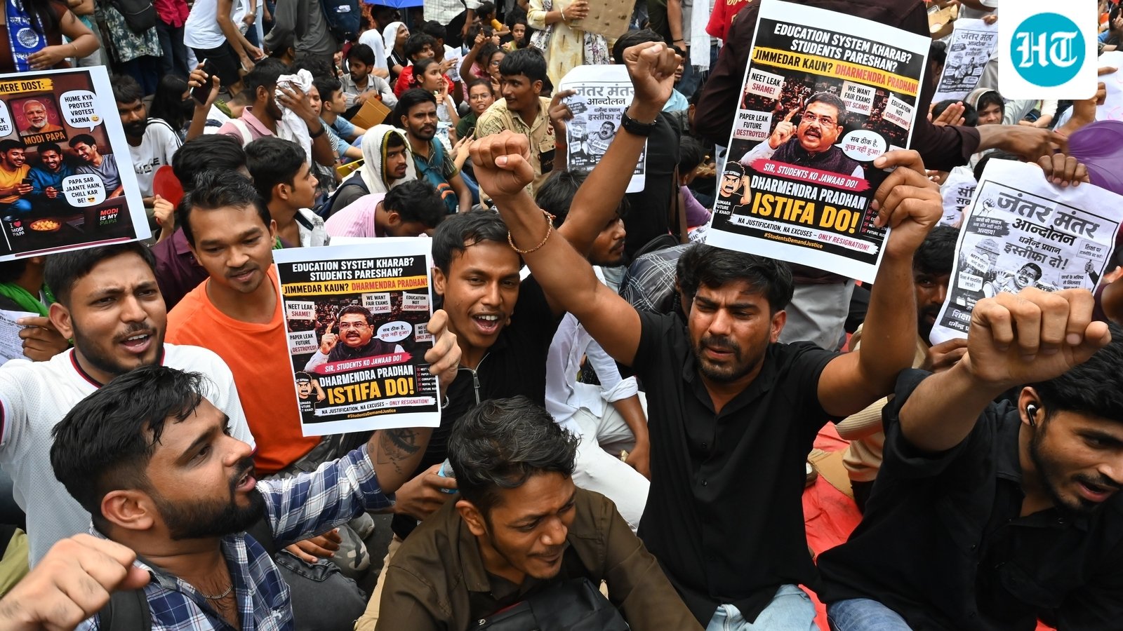 Parliament stays in deadlock over student protests, demands; brief clashes in central Delhi