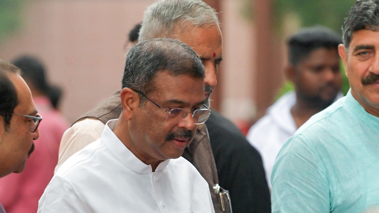 "Centre Will Have To Bow Before Public": Opposition On Dharmendra Pradhan's Resignation