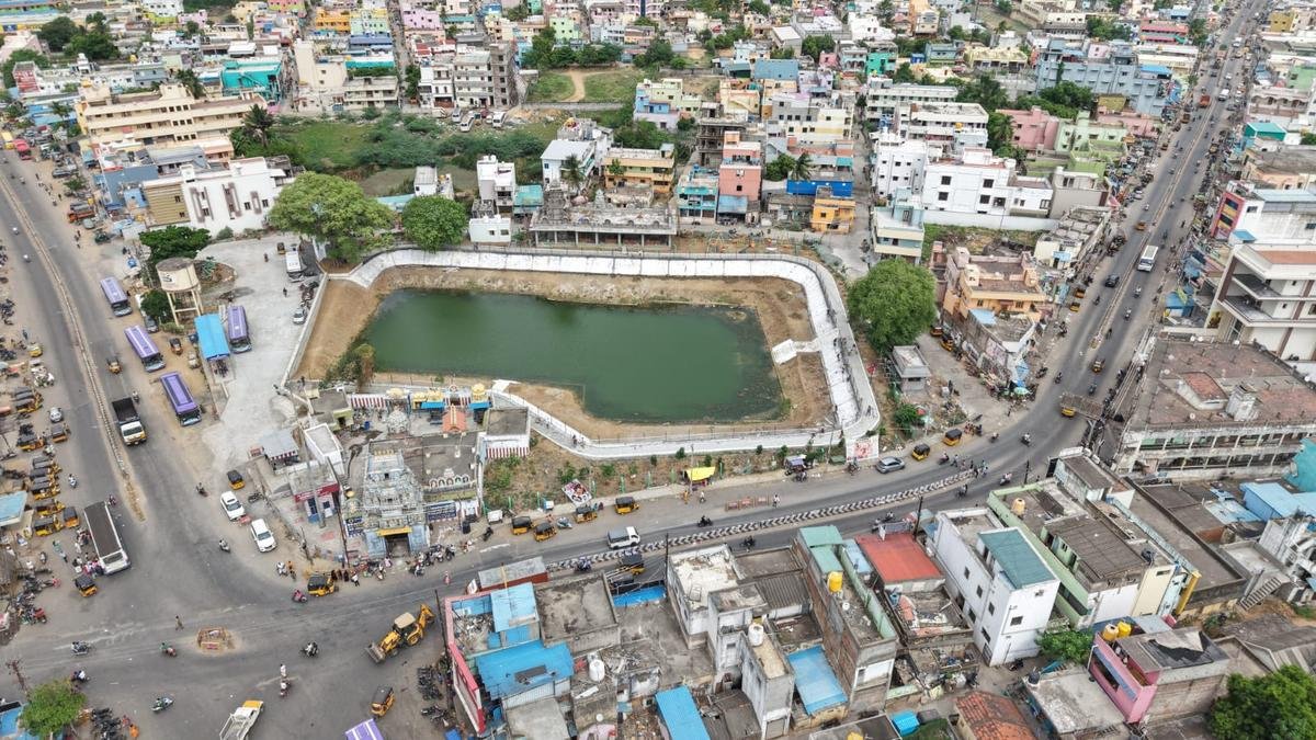Temple tank restored in Sunkuvarchathiram after 35 years