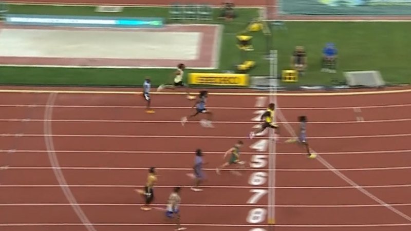 America's answer to Gout Gout wins 100m gold