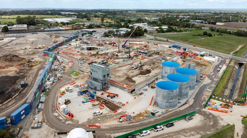 Victoria mulls changes to Andrews-era way of awarding contracts